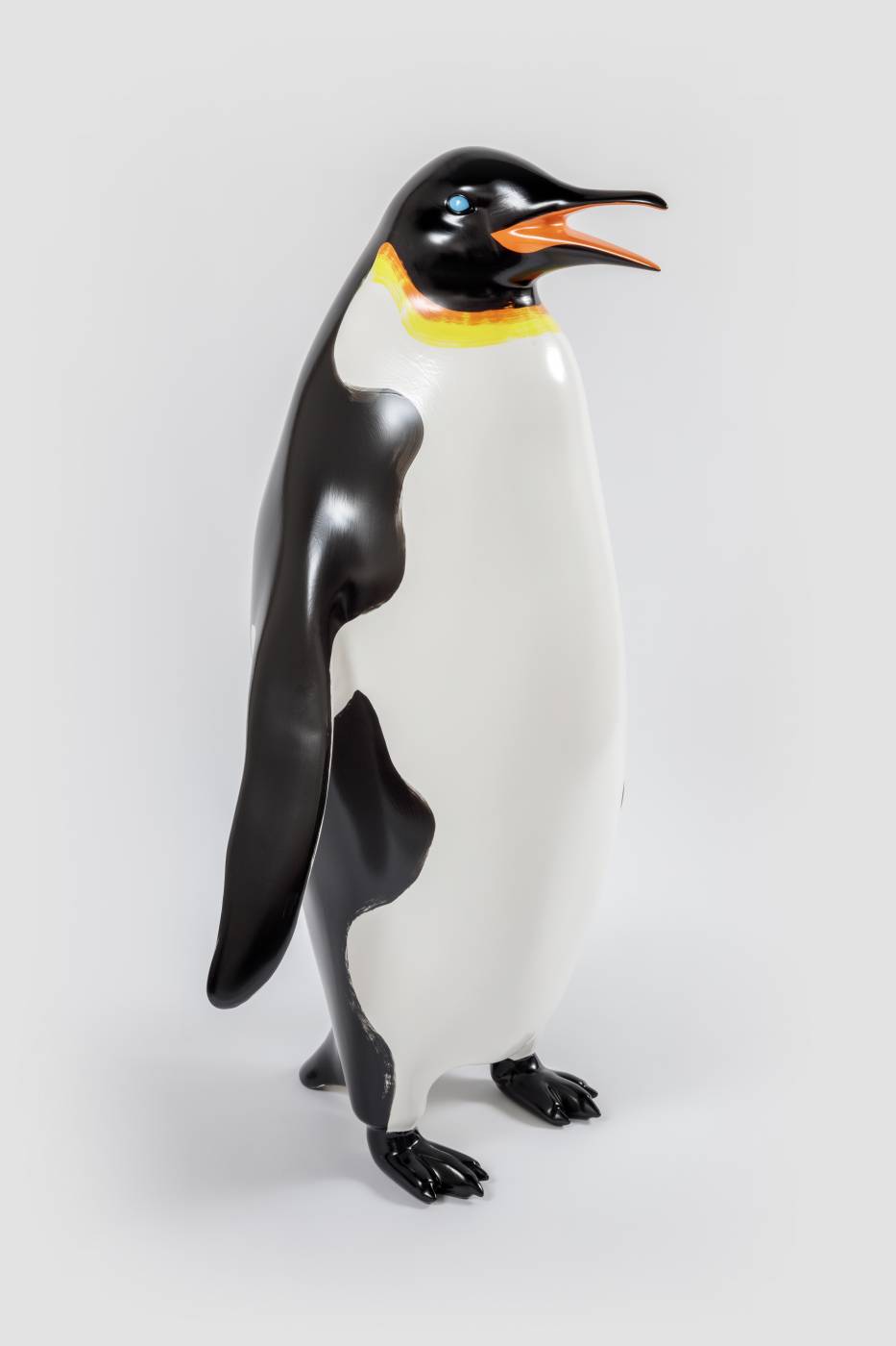 Penguin sculpture